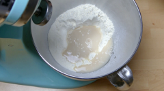 Nicoles Zuckerwerk Fingerfood Mini-Laugen-Schnitzelbrötchen Zubereitung 1