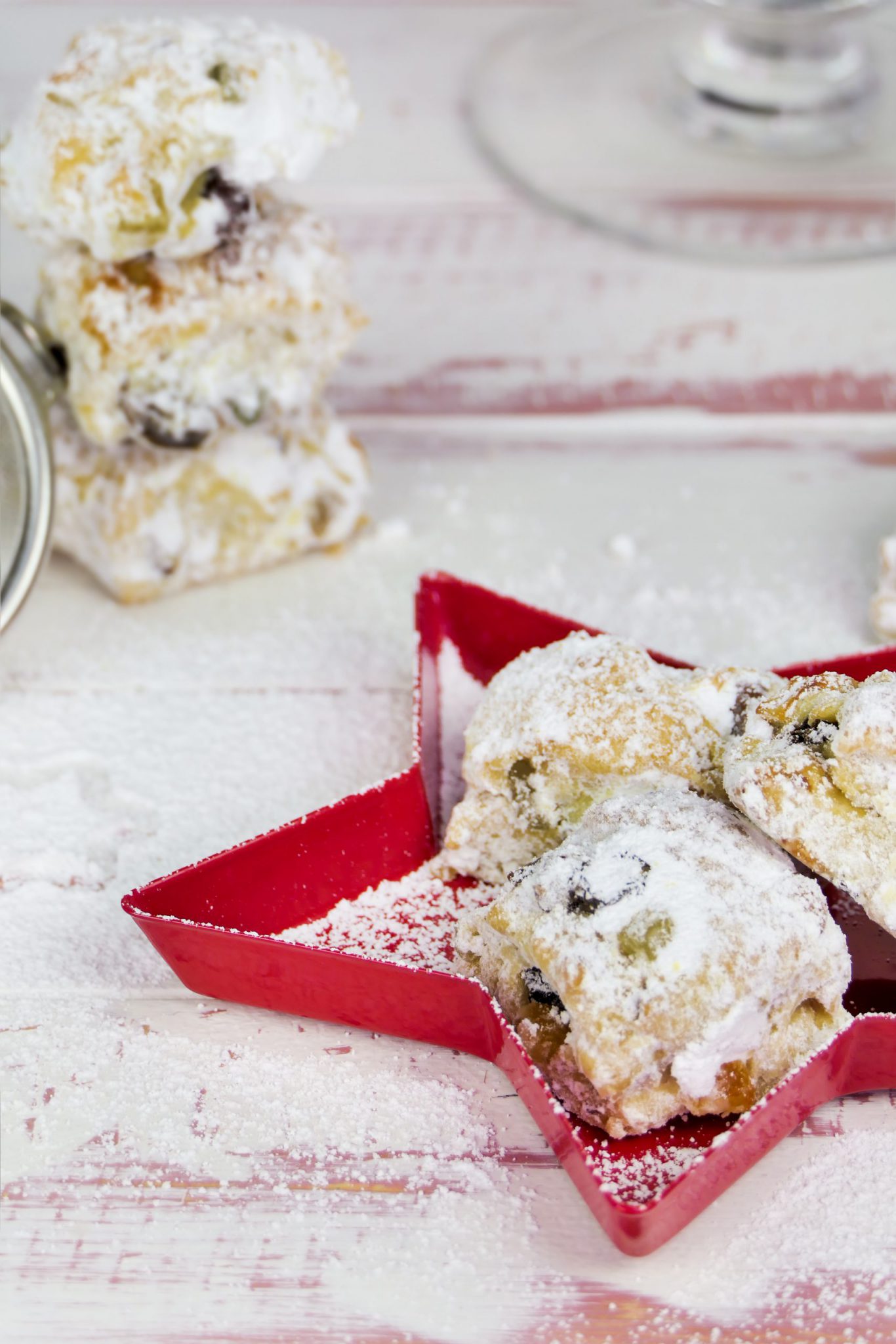 Stollen-Konfekt mit Nüssen | Nicoles Zuckerwerk | Weihnachtsgebäck Stollen-Konfekt mit Nüssen | Nicoles Zuckerwerk | Weihnachtsgebäck