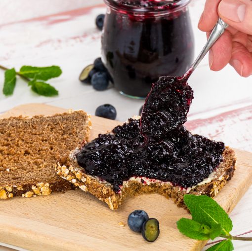 Blaubeer-Minz-Konfitüre - Marmelade selbstgemacht - Nicoles Zuckerwerk Blaubeer-Minz-Konfitüre - Marmelade selbstgemacht - Nicoles Zuckerwerk