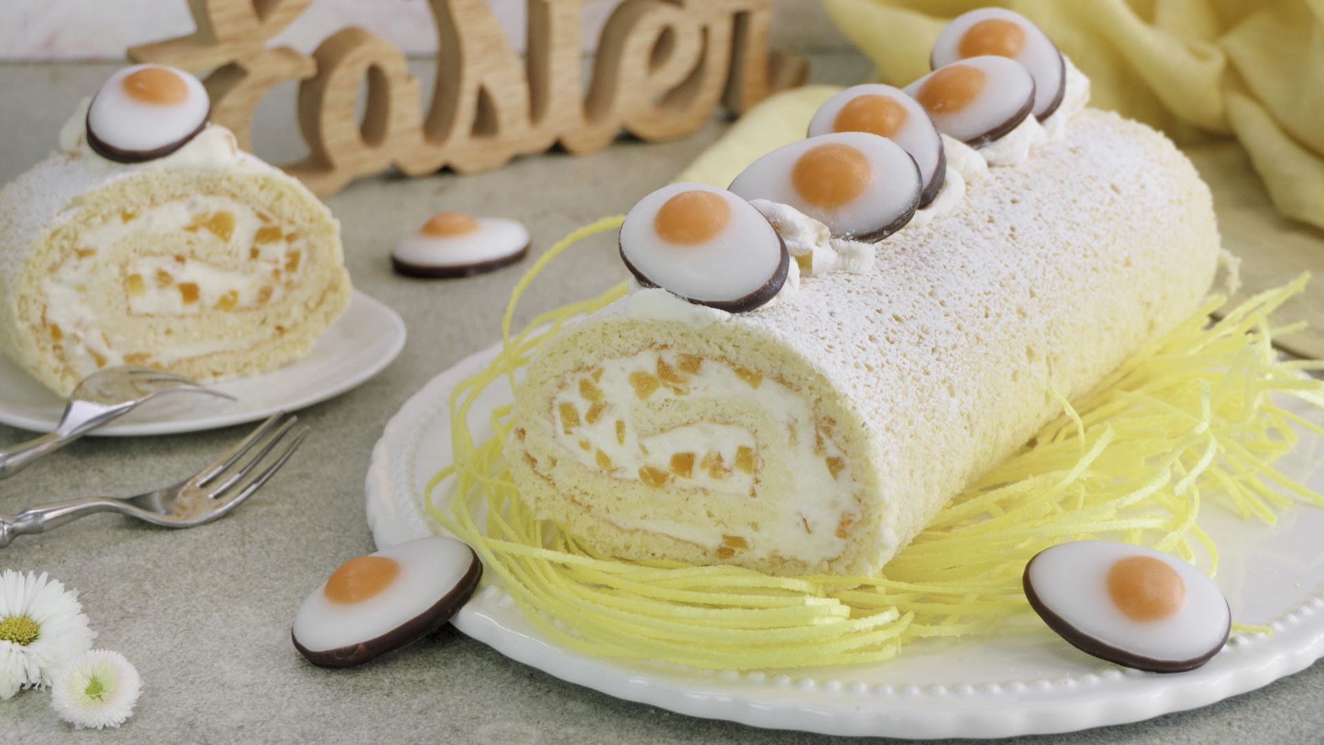 Oster-Biskuitrolle in zwei Varianten - Nicoles Zuckerwerk